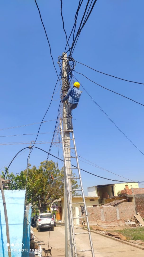 बिजली बकाया वसूली अभियान तेज लक्ष्य पूरा करने जुटे अधिकारी कर्मचारी