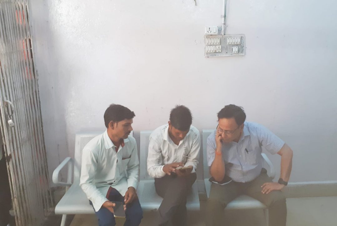 कलेक्टर श्री दुबे के निर्देष पर जनसुनवाई में आए प्रदीप लोधी की समस्या का हुआ त्वरित निराकरण