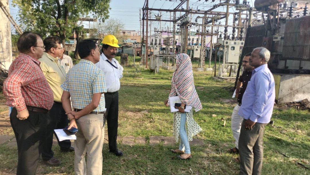 मध्य क्षेत्र विद्युत वितरण कंपनी के निदेशक (तकनीकी) श्री दीप्तापाल सिंह द्वारा रायसेन जिले की विद्युत आपूर्ति की समीक्षा