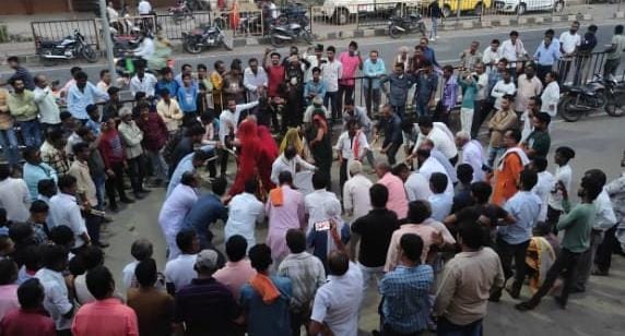 भुझरियो पर हुए लंहगी कजरिया कार्यक्रम।