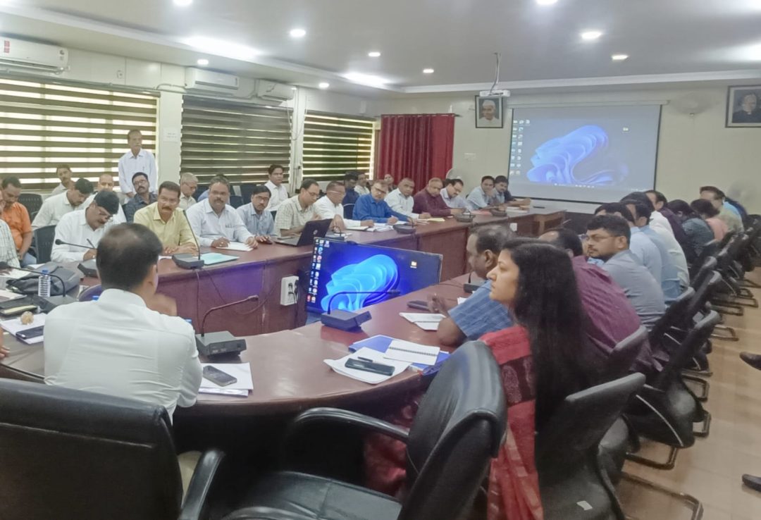 टीएल बैठक में सीएम हेल्पलाईन तथा शासकीय गतिविधियों की हुई समीक्षा