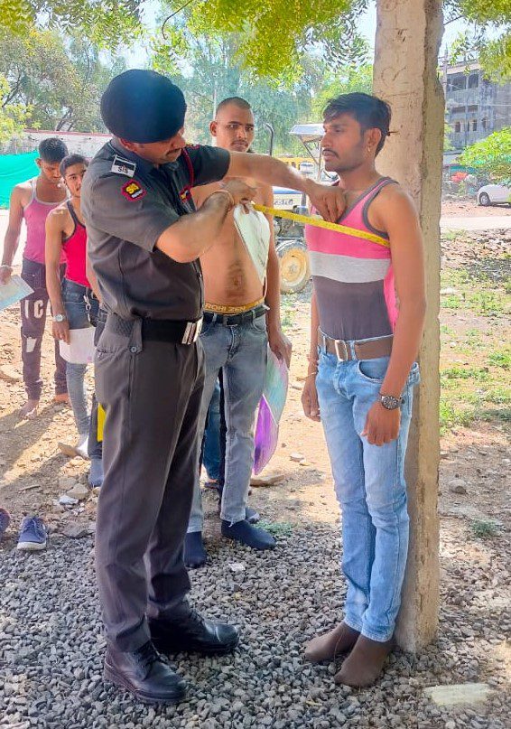 बेगमगंज में आयोजित सुरक्षा सैनिक भर्ती कैम्प में आठ युवाओं का चयन