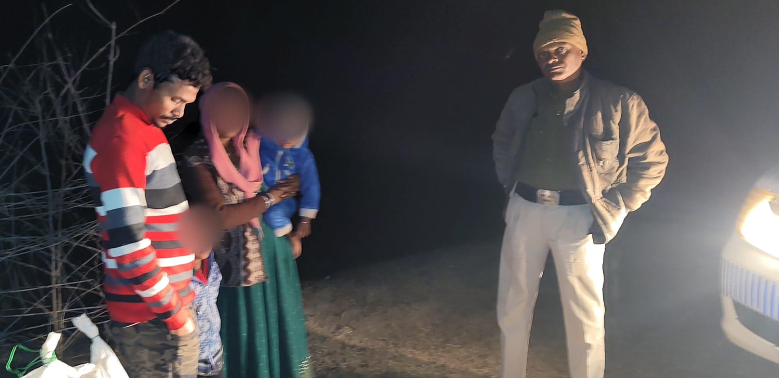 100 डायल बनी देर रात राहगीर दंपति का सहारा