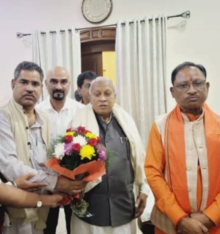 भाजपा प्रदेश उपाध्यक्ष निर्मल सिंन्हा, के प्रयास से हसौद को, केंद्रीय विद्यालय, खोलने की मंजूरी पर, आभार व्यक्त किया।