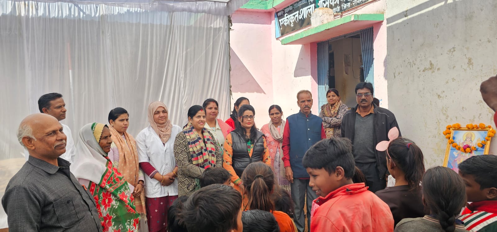 आयुष ग्राम सालेरा में निःशुल्क आयुर्वेद चिकित्सा शिविर सम्पन्न