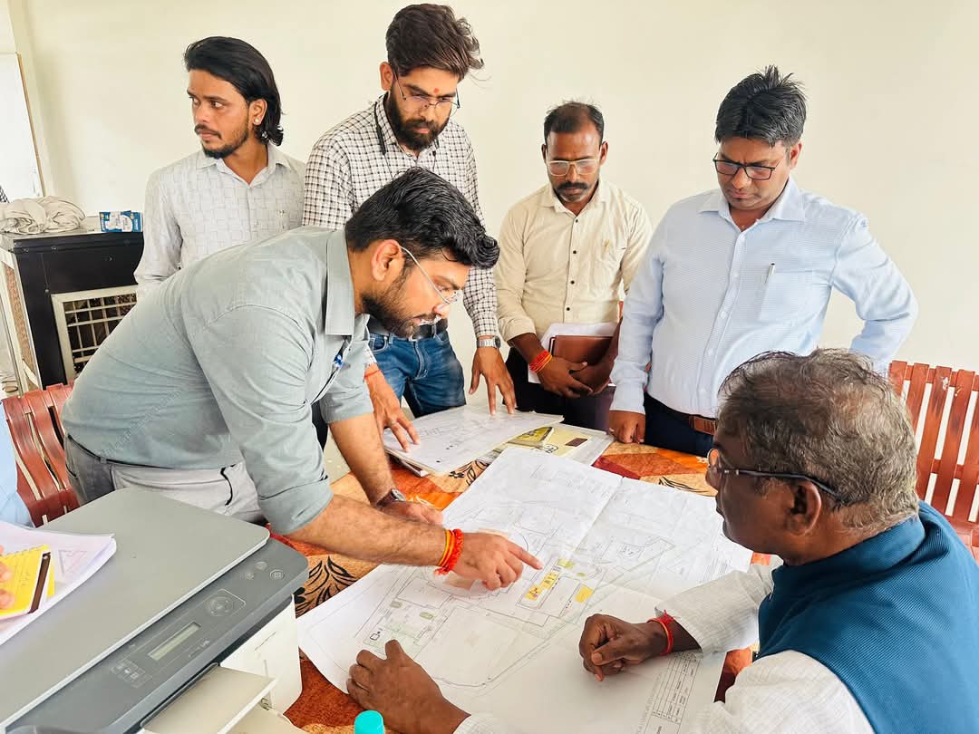 विधायक डॉ चौधरी ने रायसेन में निर्माणाधीन सांदीपनी विद्यालय भवन का किया निरीक्षण