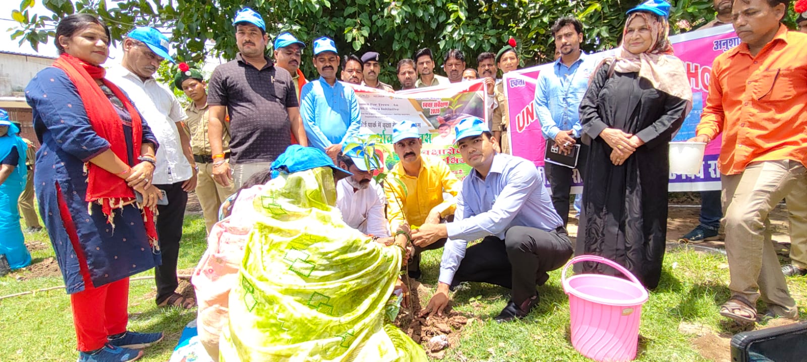 पौधरोपण कर वृक्ष बनने तक करें उनकी देखभालविश्व पर्यावरण दिवस पर रायसेन में पौधरोपण कार्यक्रम सम्पन्न