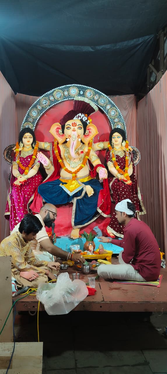 गणेशोत्सव के चलते धर्ममय हुआ नगर