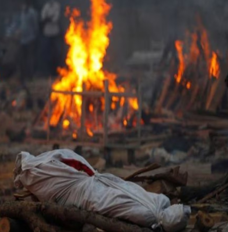 सांची जनपद पंचायत का कमापार गांव आज भी शमशान विहीन, ग्रामीण मजबूर विदिशा-सांची ले जाते हैं शव।