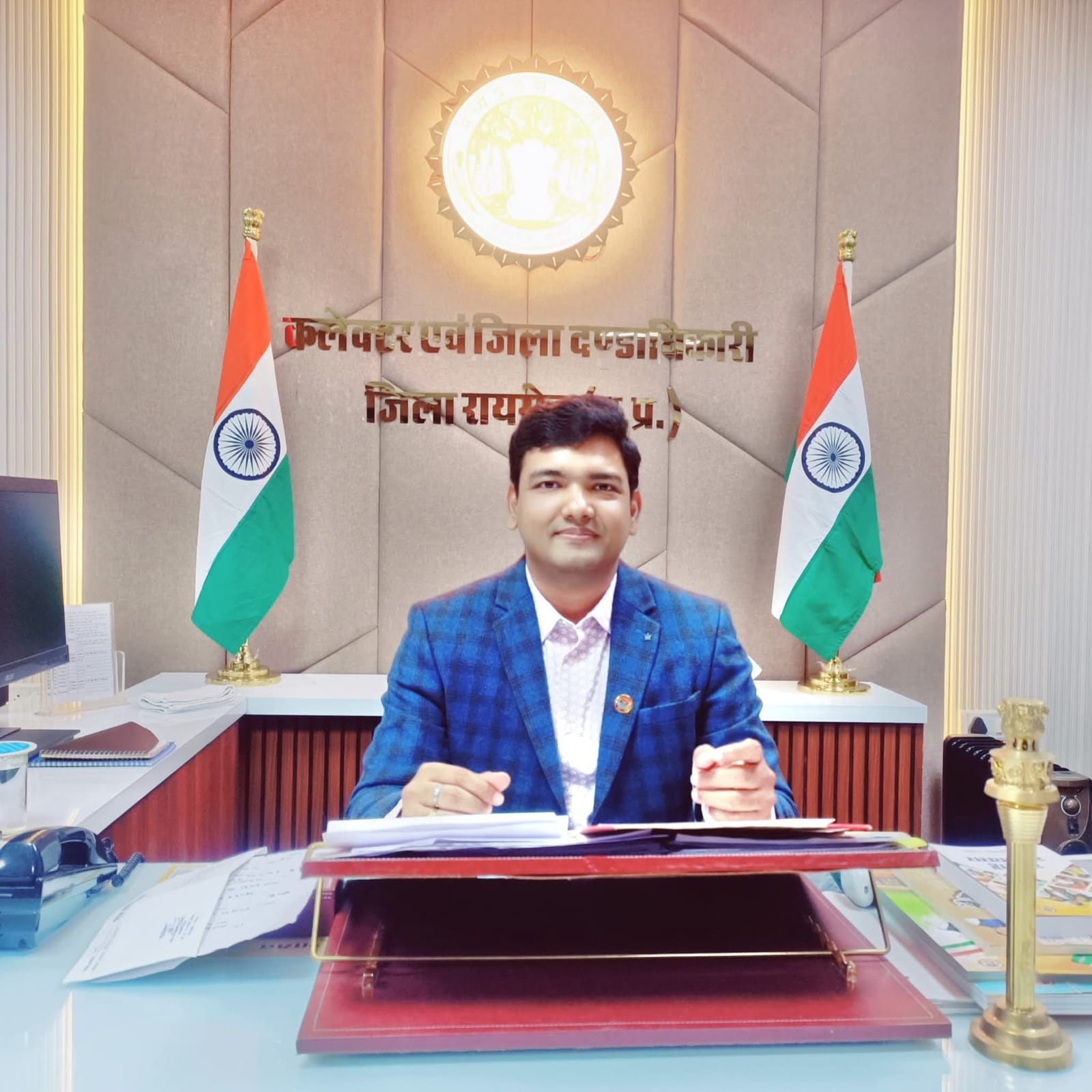 कलेक्टर श्री विश्वकर्मा ने न्यायालय नायब तहसीलदार सांची में पदस्थ श्री राजेश गीते को किया निलंबित