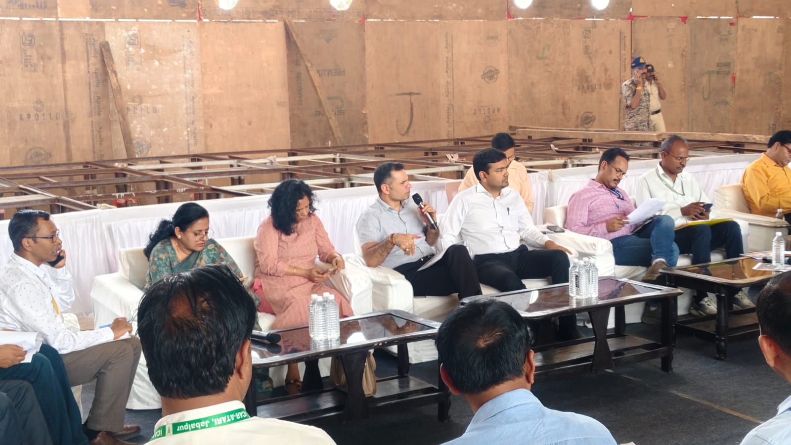 केन्द्रीय कृषि विभाग के निदेशक ने रायसेन में कृषि महोत्सव प्रदर्शनी एवं प्रशिक्षण कार्यक्रम की तैयारियों का लिया जायजारायसेन में 11 से 13 अप्रैल तक आयोजित होगा राष्ट्रीय स्तर का कृषि मेला सह प्रदर्शनी और प्रशिक्षण कार्यक्रम