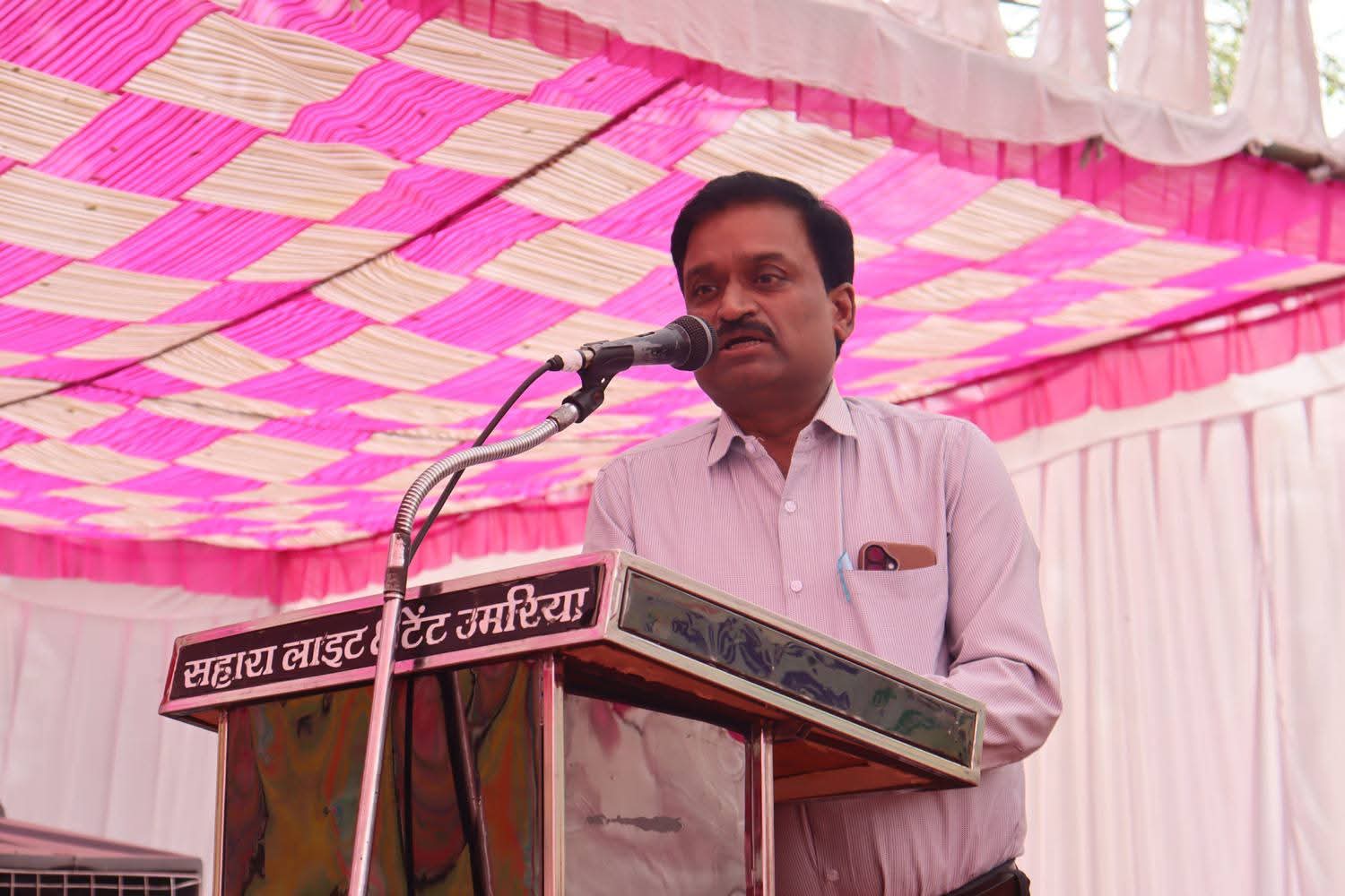 विकास कार्यों में लापरवाही उमरिया कलेक्टर को पड़ी भारीसांसद की नाराजगी से हुआ तबादला