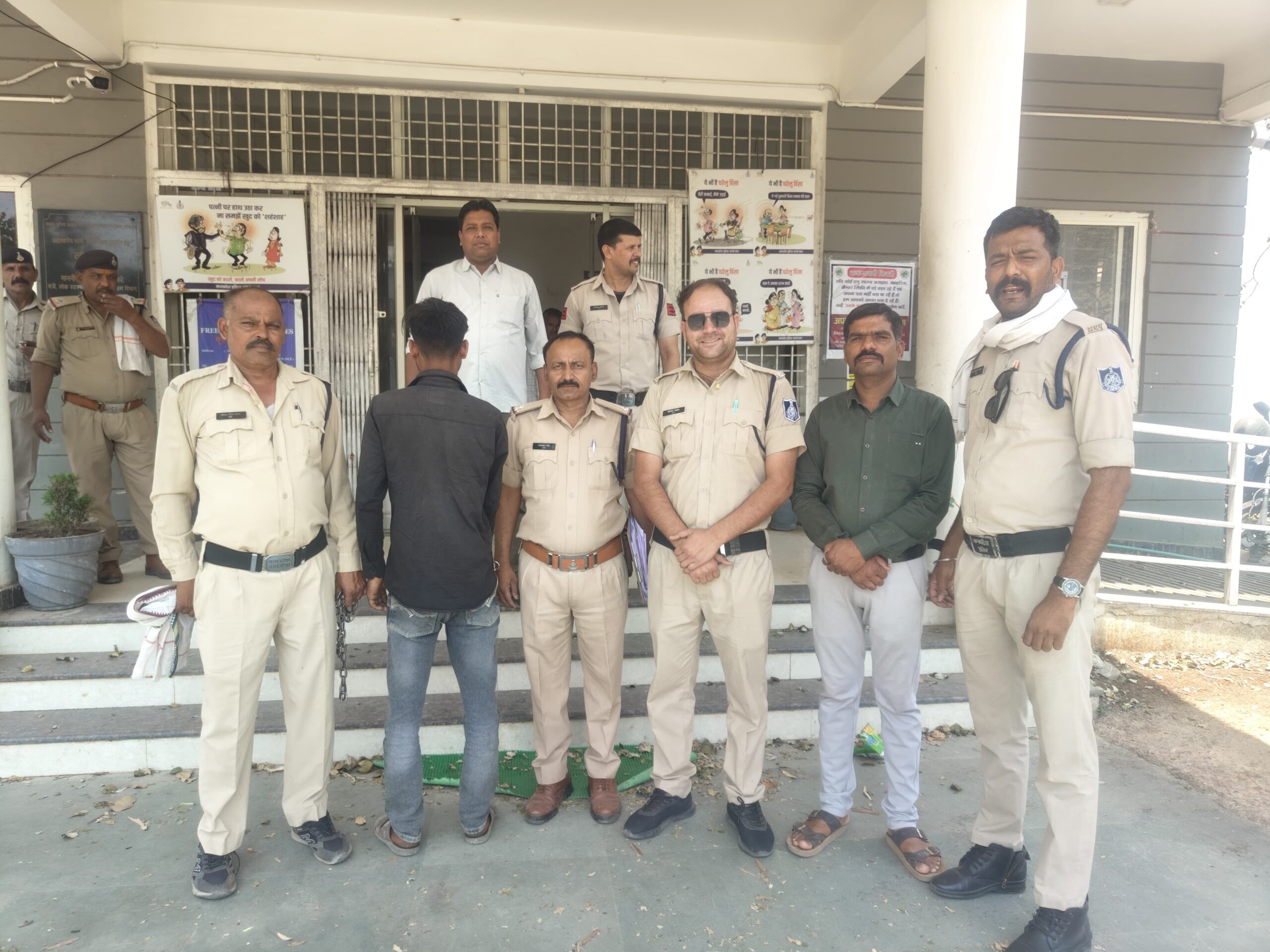 नशे में विवाद के बाद बेटे ने की पिता की हत्या, गांव में सनसनी।उचेर गांव में देर रात हुई वारदात, पुलिस ने आरोपी पुत्र को किया गिरफ्तार