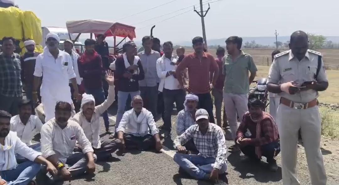 राष्ट्रीय राजमार्ग NH 146 किया जाम