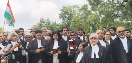 Student Protest: छात्रों के समर्थन में देशभर में उठी आवाज, Education System और Justice की मांग हुई तेज