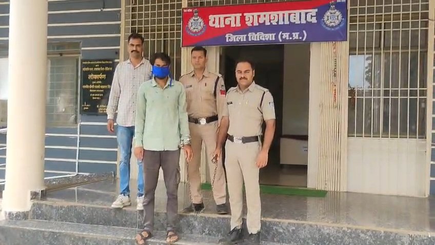 पति ने रची आत्महत्या की कहानी, पोस्टमार्टम ने खोला हत्या का राज! विदिशा में पत्नी की गला घोंटकर हत्या, आरोपी गिरफ्तार